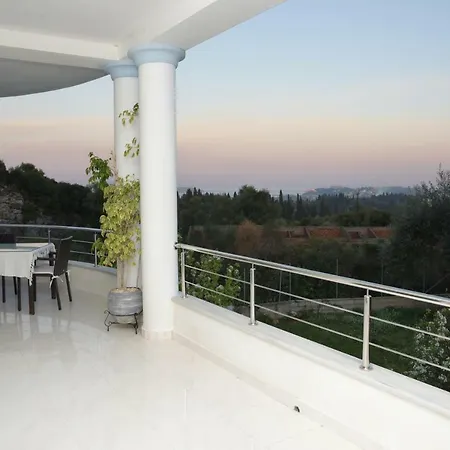 Olga's House Villa